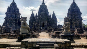 Read more about the article Candi Sewu